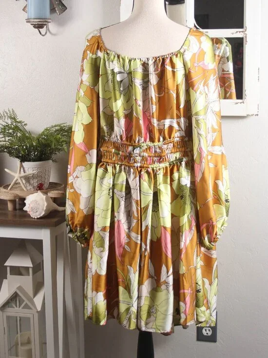 Ryegrass NWT XXL Tan Floral Smocked Waist Boho Mini Dress Long Sleeve - Picture 3 of 9